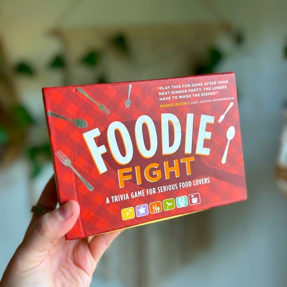 Foodie Fight Trivia Game Serious Food Lovers, Culinary Trivia, 168 Cards, Game